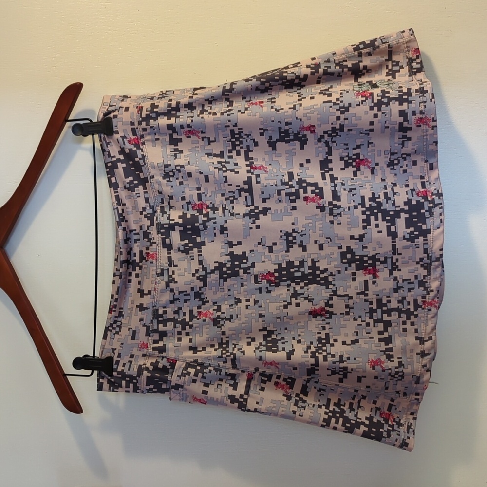 Stay Stylish and Active with Our Sporty Skort for Tennis, Running, and Shopping!